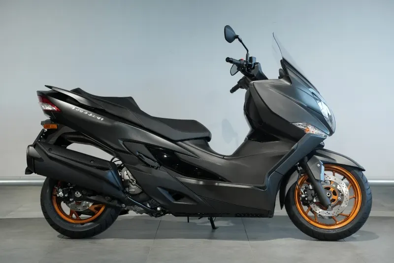 Suzuki Burgman 400 (2026)