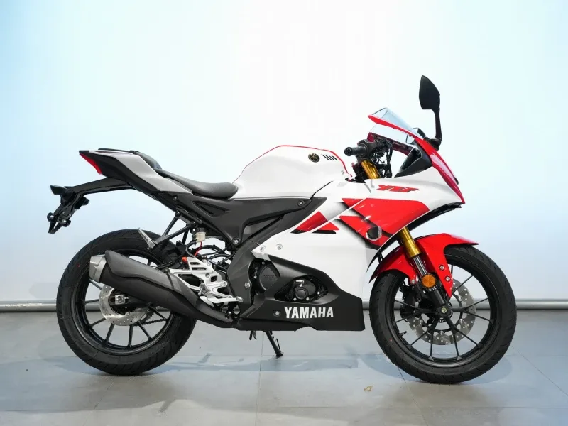 Yamaha YZF-R125 (2026) — foto 1