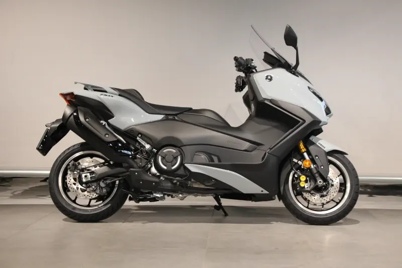 Yamaha T-MAX 560 TECH (2026)