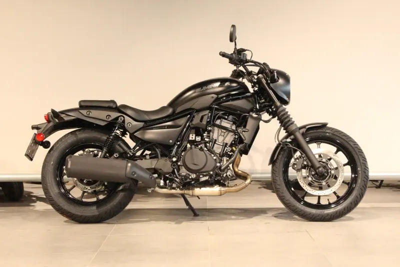 Kawasaki ELIMINATOR 500 SE (2026)