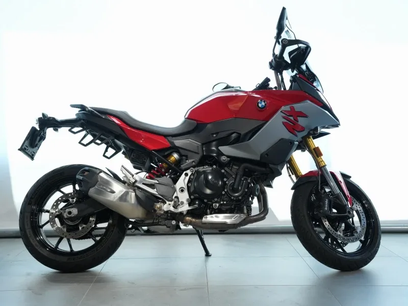 BMW F 900 XR (2020) — foto 1
