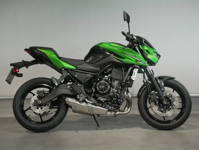 Kawasaki Z 650 S (2026) — foto 1