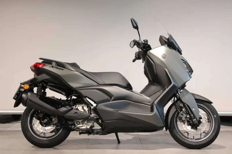 Yamaha X-MAX 300 (2026)
