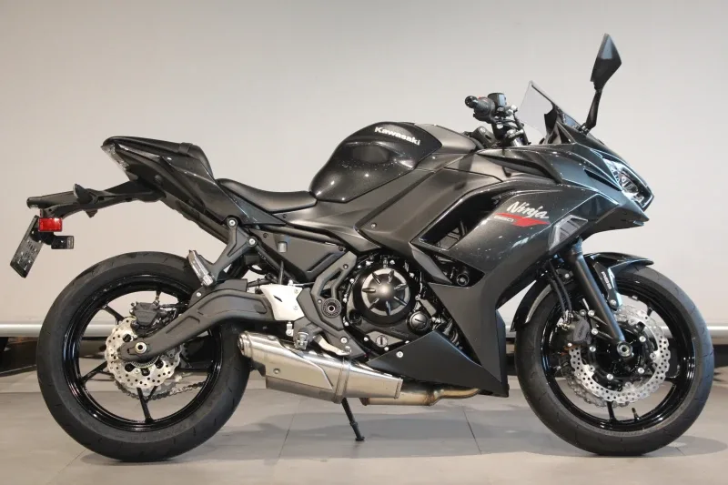 Kawasaki Ninja 650 (2026) — foto 1