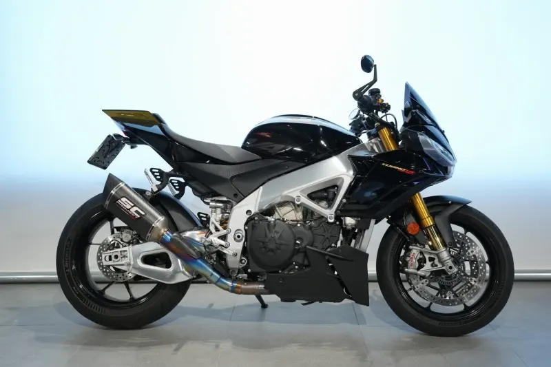 Aprilia Tuono V4 (2023)