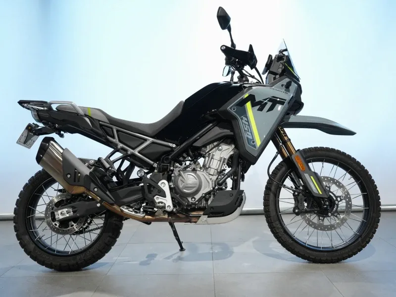 CFMoto 450 MT (2025) — foto 1