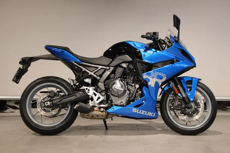 Suzuki GSX-8R (2026) — foto 1