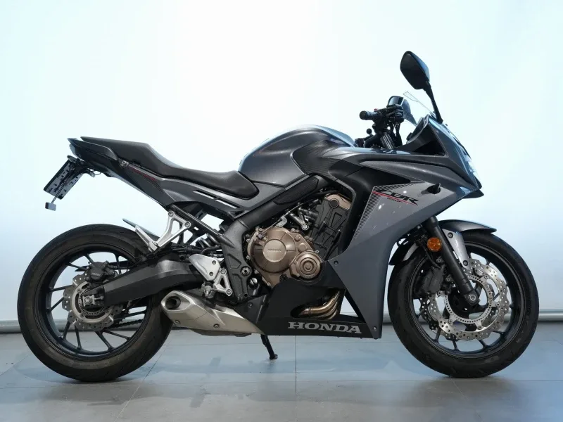 Honda CBR650FA (2017) — foto 1