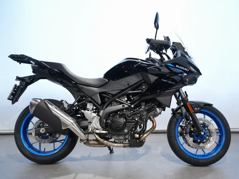 Suzuki SV-7GX (2026) — foto 1