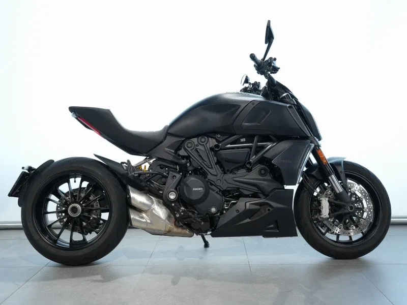 Ducati Diavel 1260 (2021) — foto 1