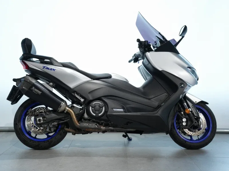 Yamaha T MAX 530 SX (2017) — foto 1