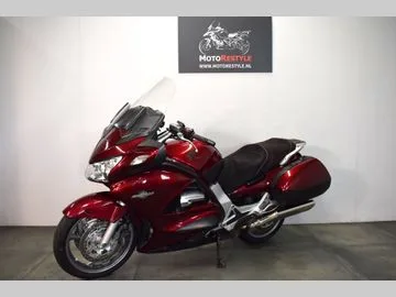 Honda ST 1300 PAN European (2006) — foto 1