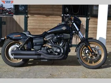 Harley-Davidson LOW Rider S (2016) — foto 1