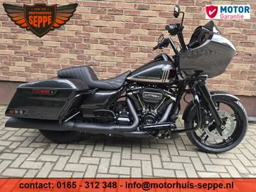 Harley-Davidson Road Glide Special (2017) — foto 1
