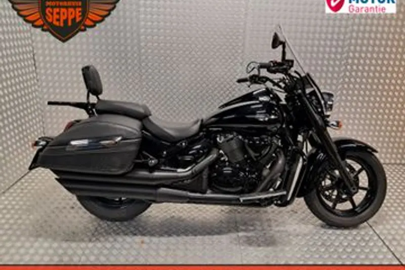 Suzuki Intruder C 1500 BT (2013)