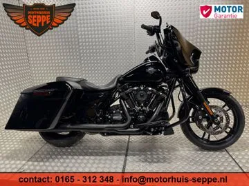 Harley-Davidson Street Glide Special (2017) — foto 1