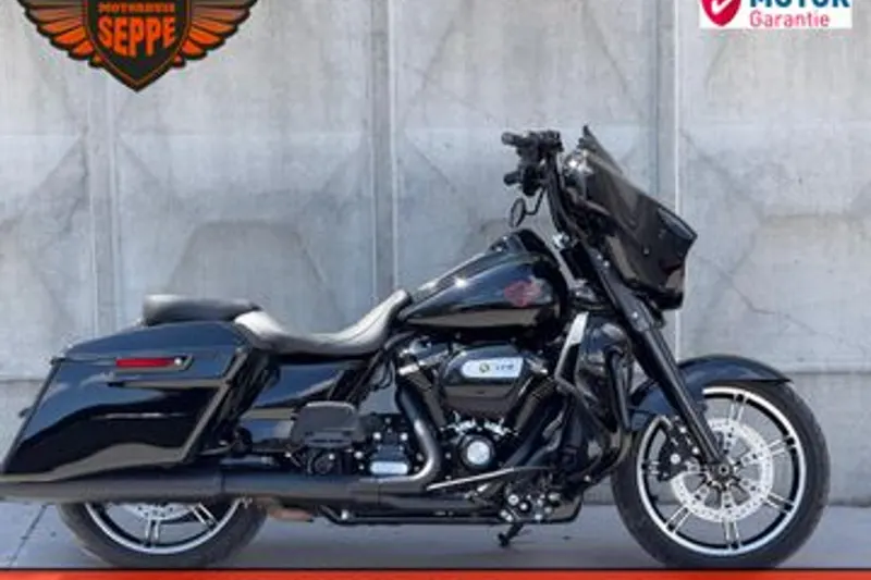 Harley-Davidson Street Glide (2022)