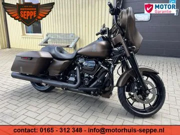 Harley-Davidson Street Glide (2020) — foto 1