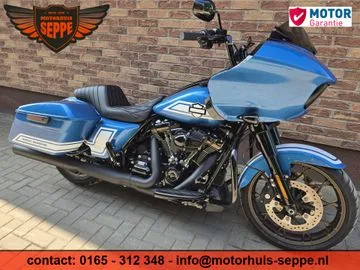Harley-Davidson Road Glide (2023) — foto 1