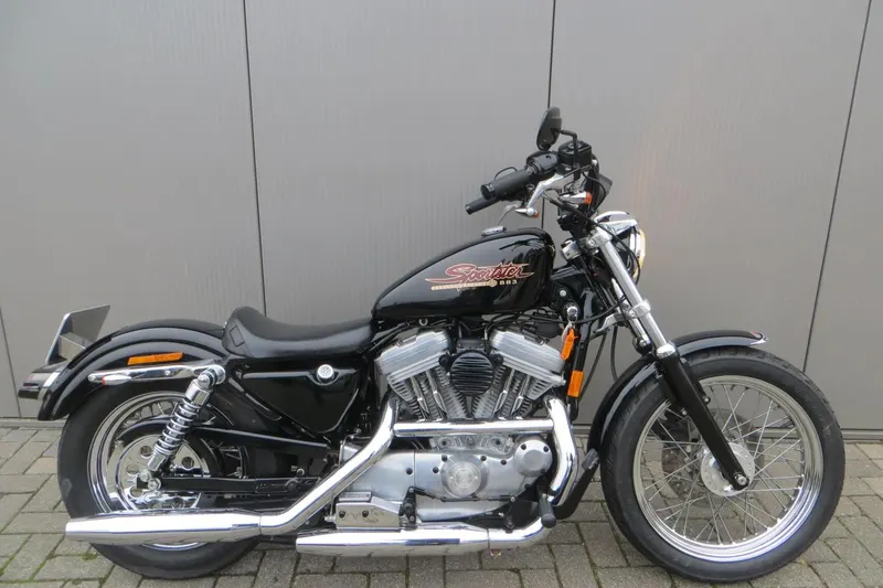 Harley-Davidson 883 Hugger (1999)