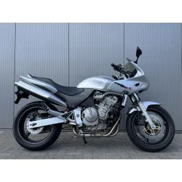 Honda CB 600 F Hornet (2003) — foto 1