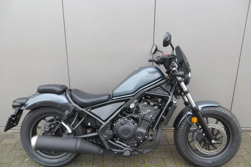 Honda CMX 500 Rebel (2025)