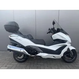 Honda Fjs400d Silverwing (2011) — foto 1