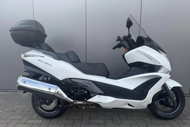 Honda Fjs400d Silverwing (2011)