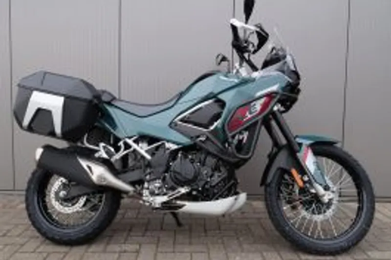 Kawasaki KLE500 SE (2026)