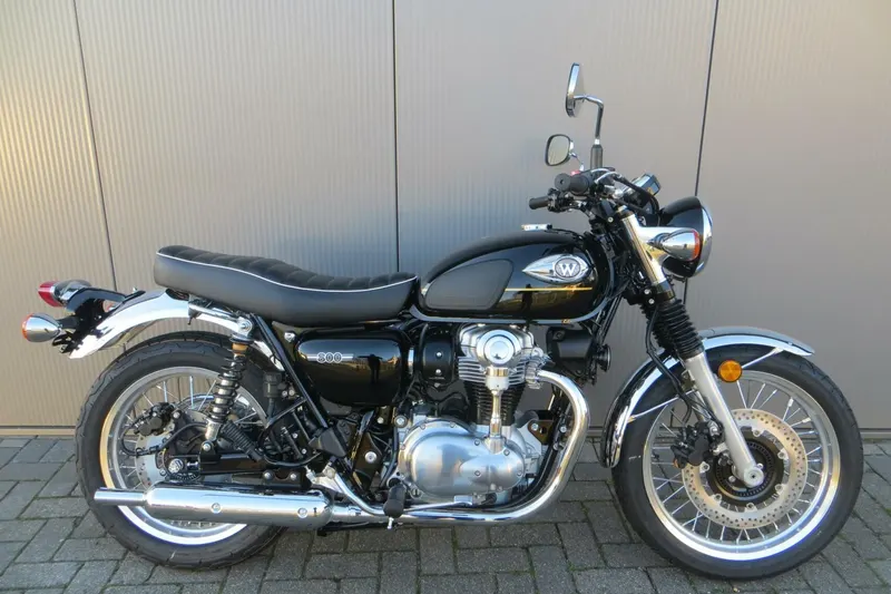 Kawasaki W800 (2025)