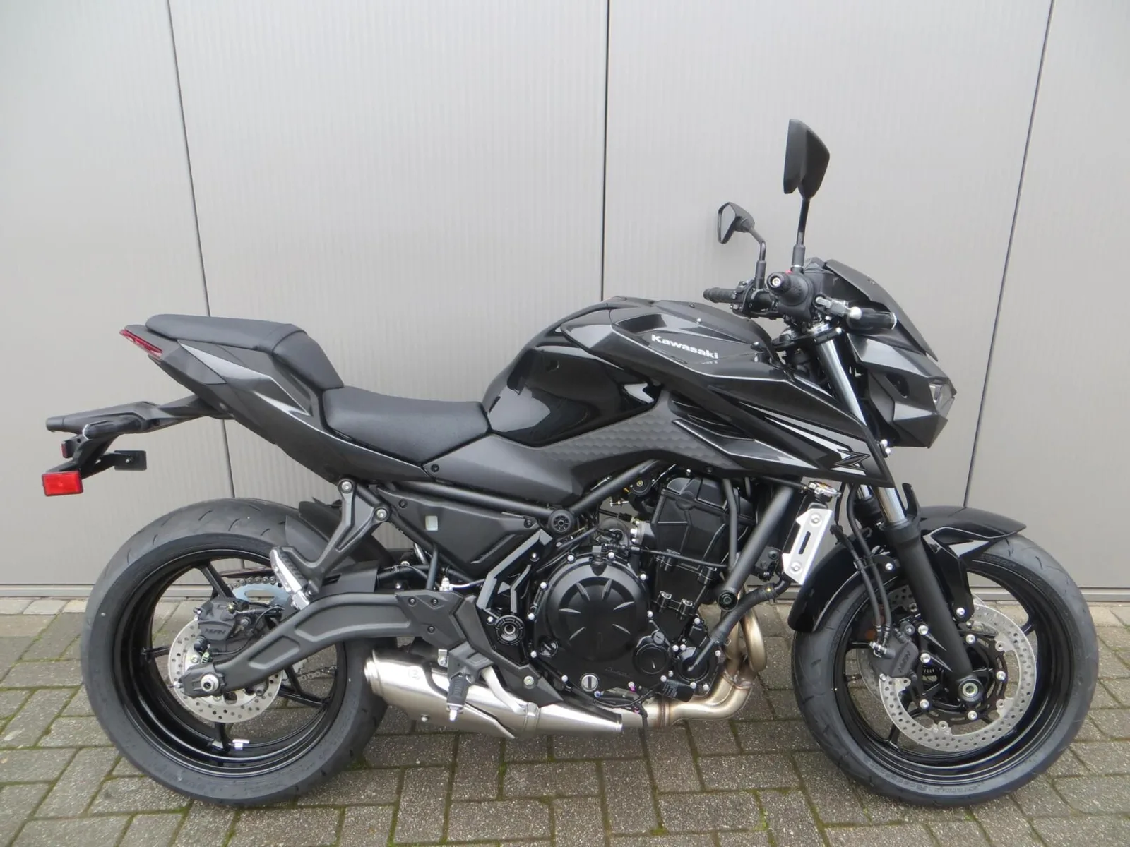 Kawasaki Z 650 S (2026) — foto 1