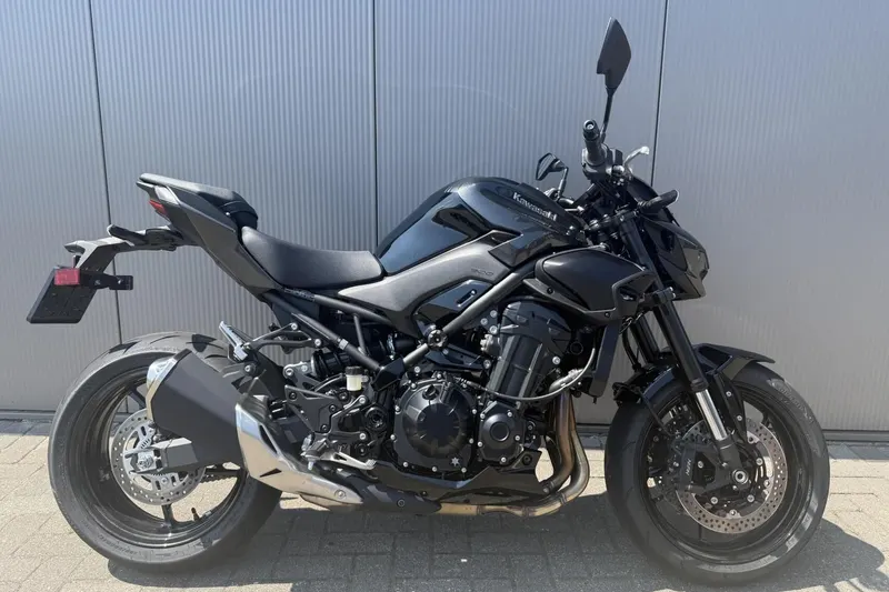 Kawasaki Z900 (2026)
