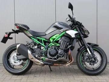Kawasaki Z900 (2026) — foto 1
