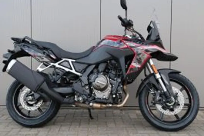 Suzuki 800 V-Strom X-Road (2026)