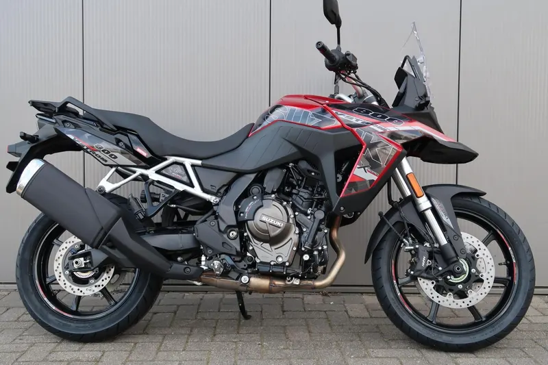 Suzuki 800 V-Strom X-Road (2026)