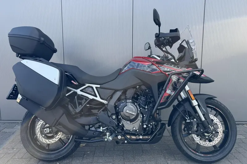 Suzuki 800 V-Strom X-Road Adventure (2026)