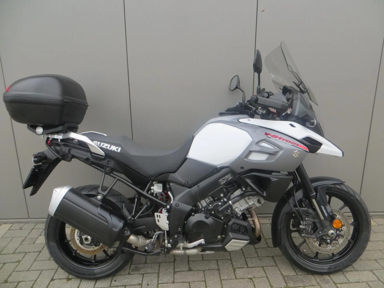 Suzuki DL1000 (2018) — foto 1