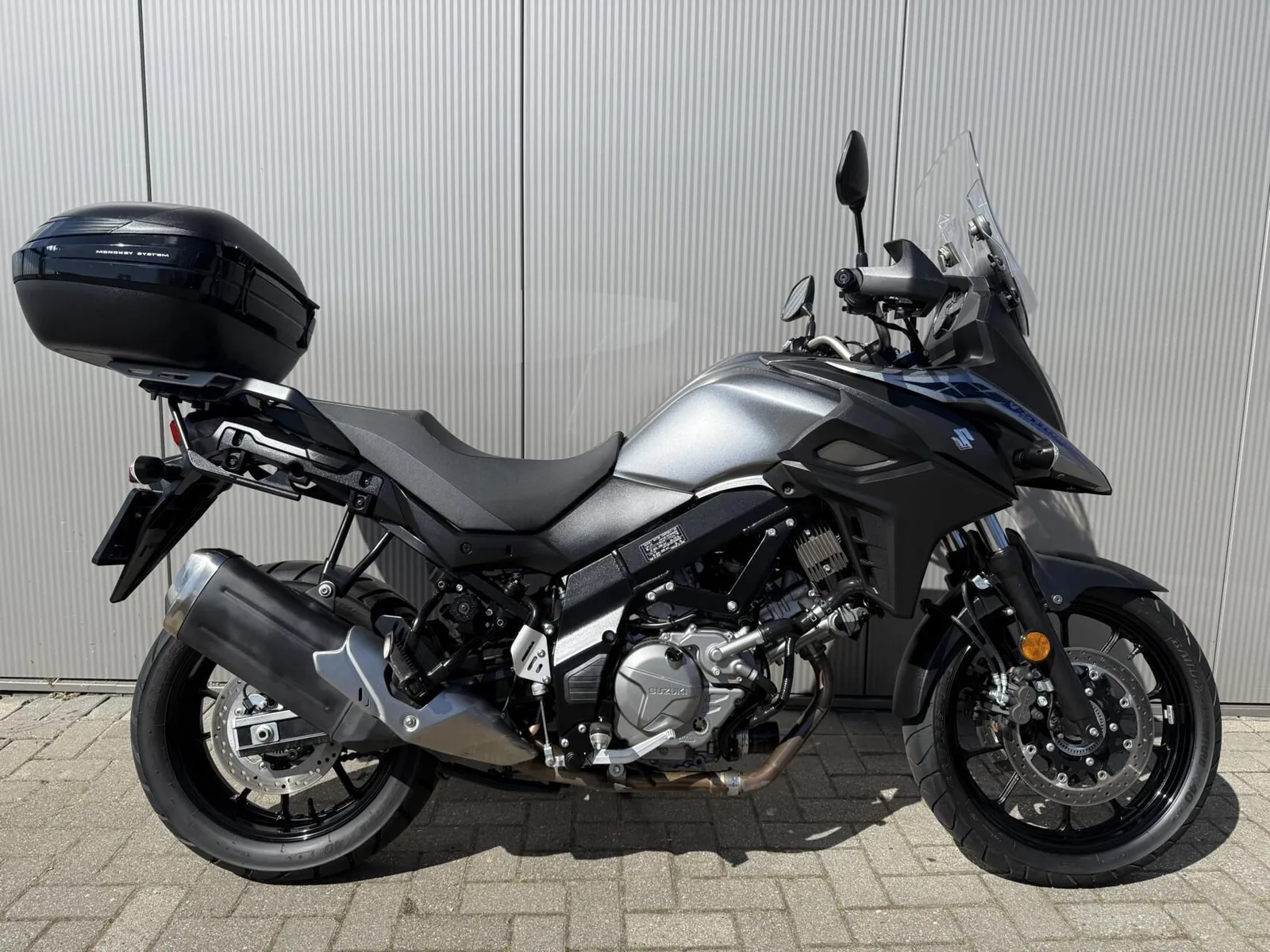 Suzuki DL650 (2021) — foto 1