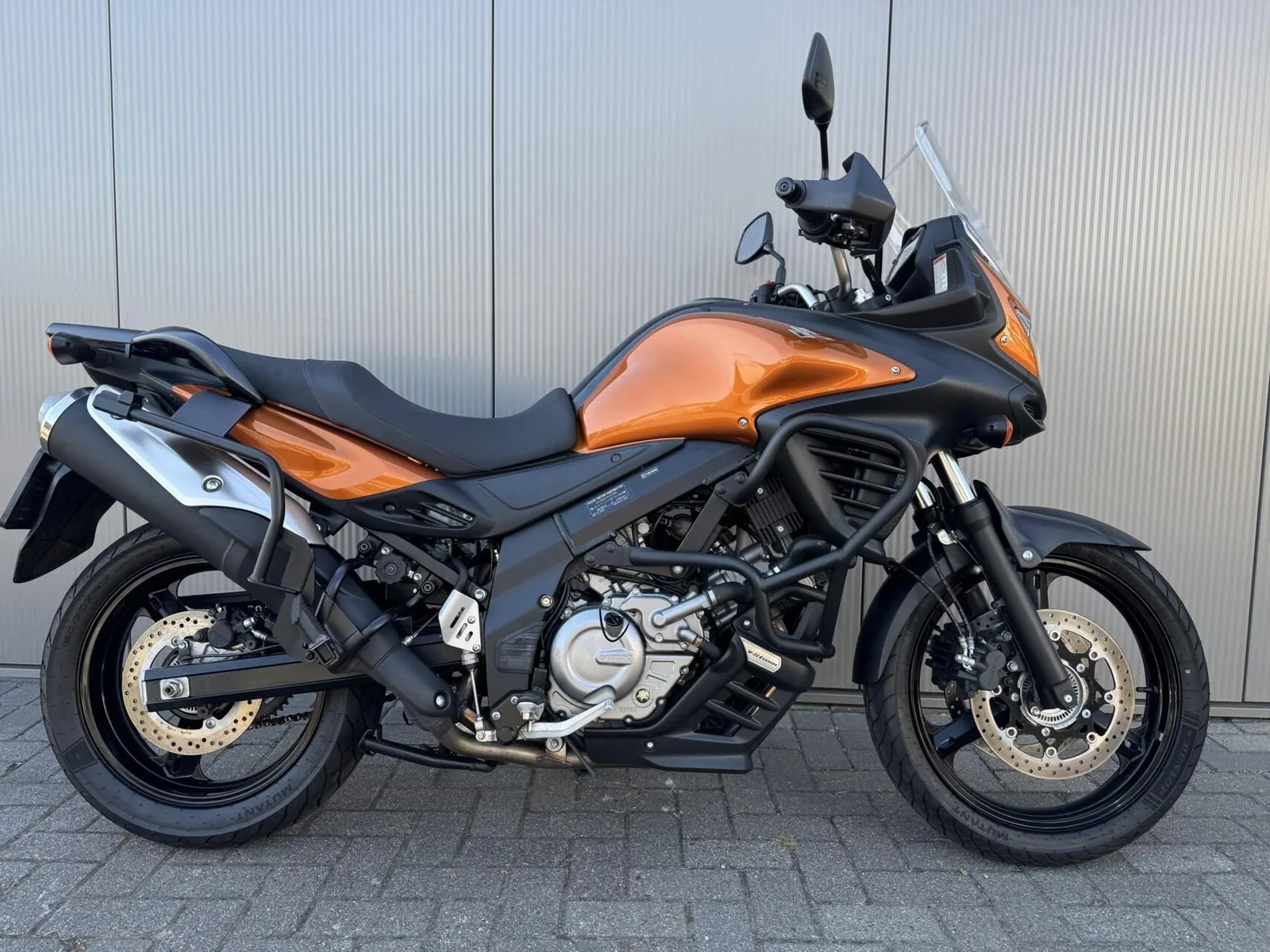 Suzuki DL 650 V Strom (2011) — foto 1