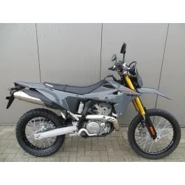 Suzuki DR Z4S (2026) — foto 1