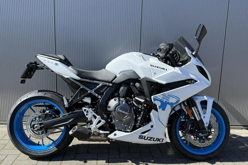 Suzuki GSX-8R (2026)