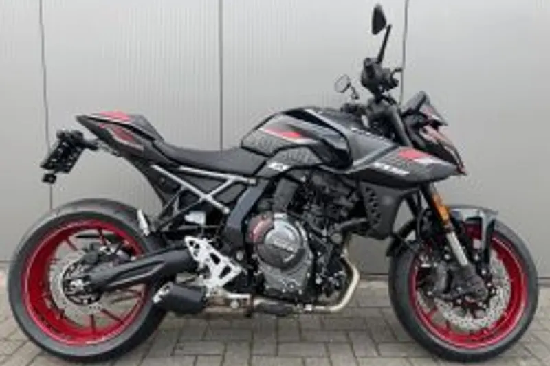 Suzuki GSX-8S (2026)