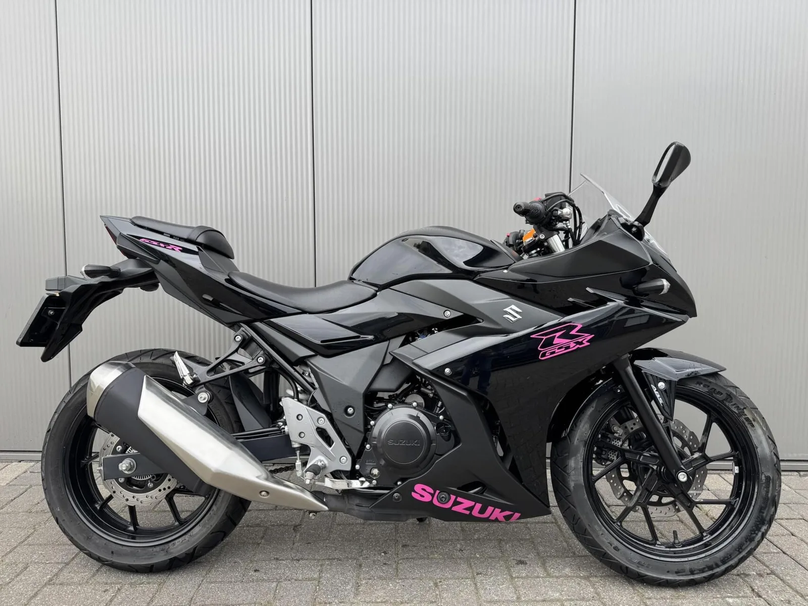 Suzuki GSX R250 (2020) — foto 1