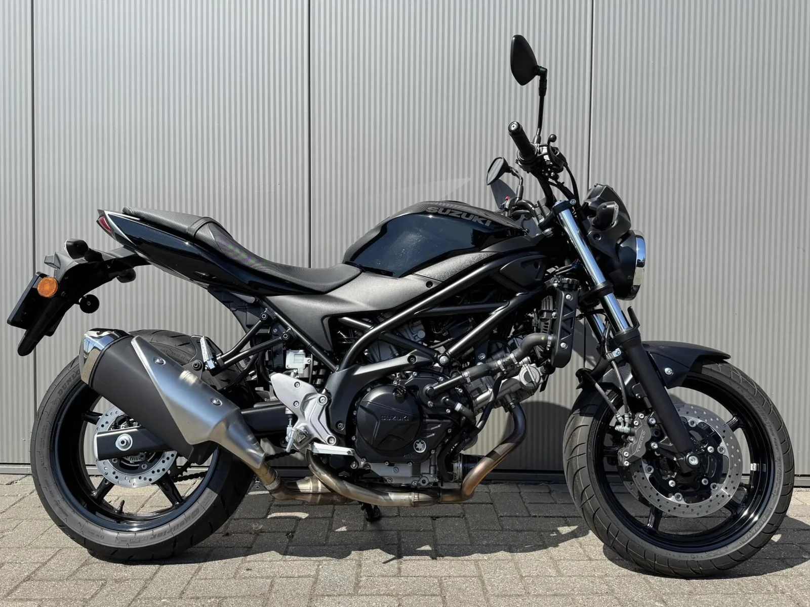 Suzuki SV650A (2020) — foto 1