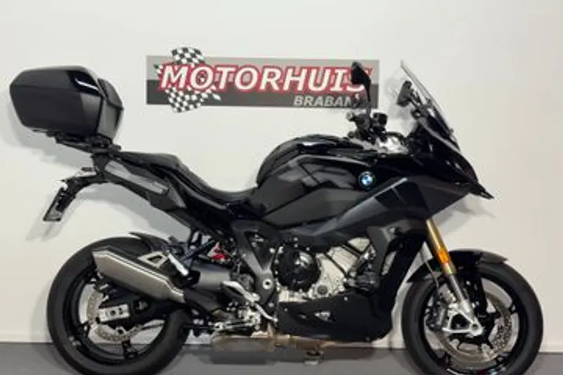 BMW S 1000 XR (2023)