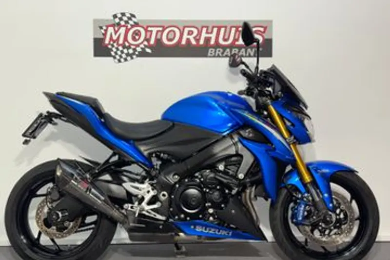 Suzuki GSX-S1000 (2015)