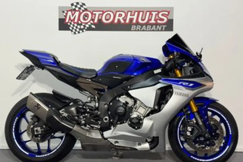 Yamaha YZF-R1 (2016)