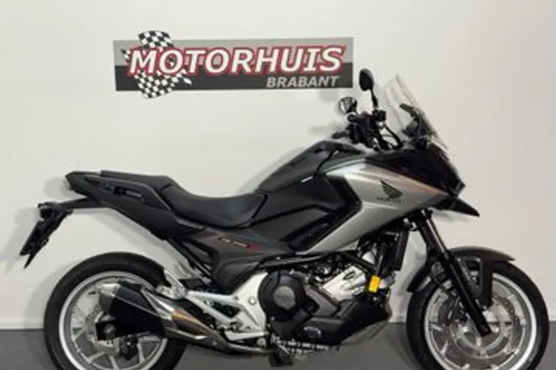 Honda NC750X (2018)