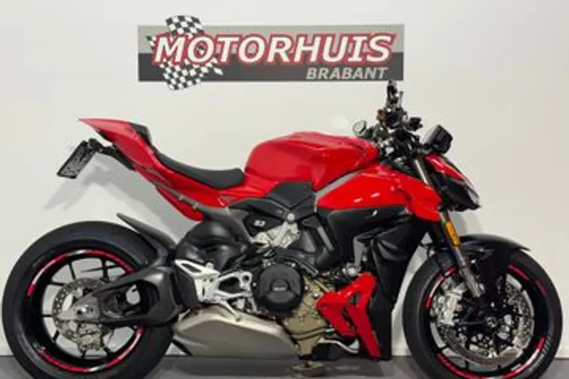 Ducati Streetfighter V4 (2025)