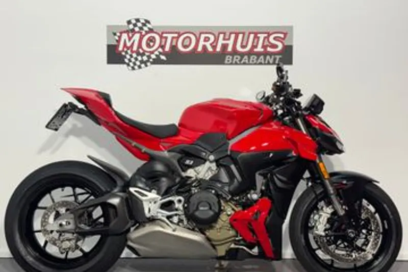 Ducati Streetfighter V4 (2025)